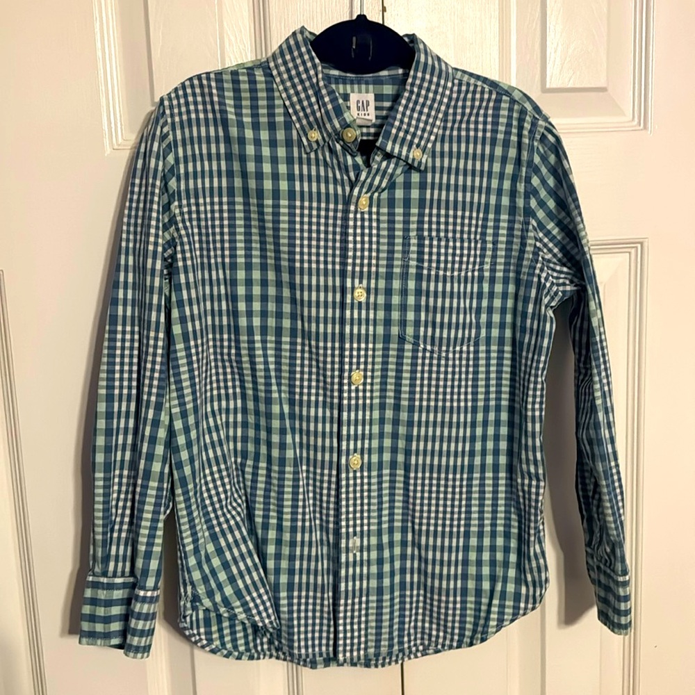 Boys Gap Button-up
Size M
